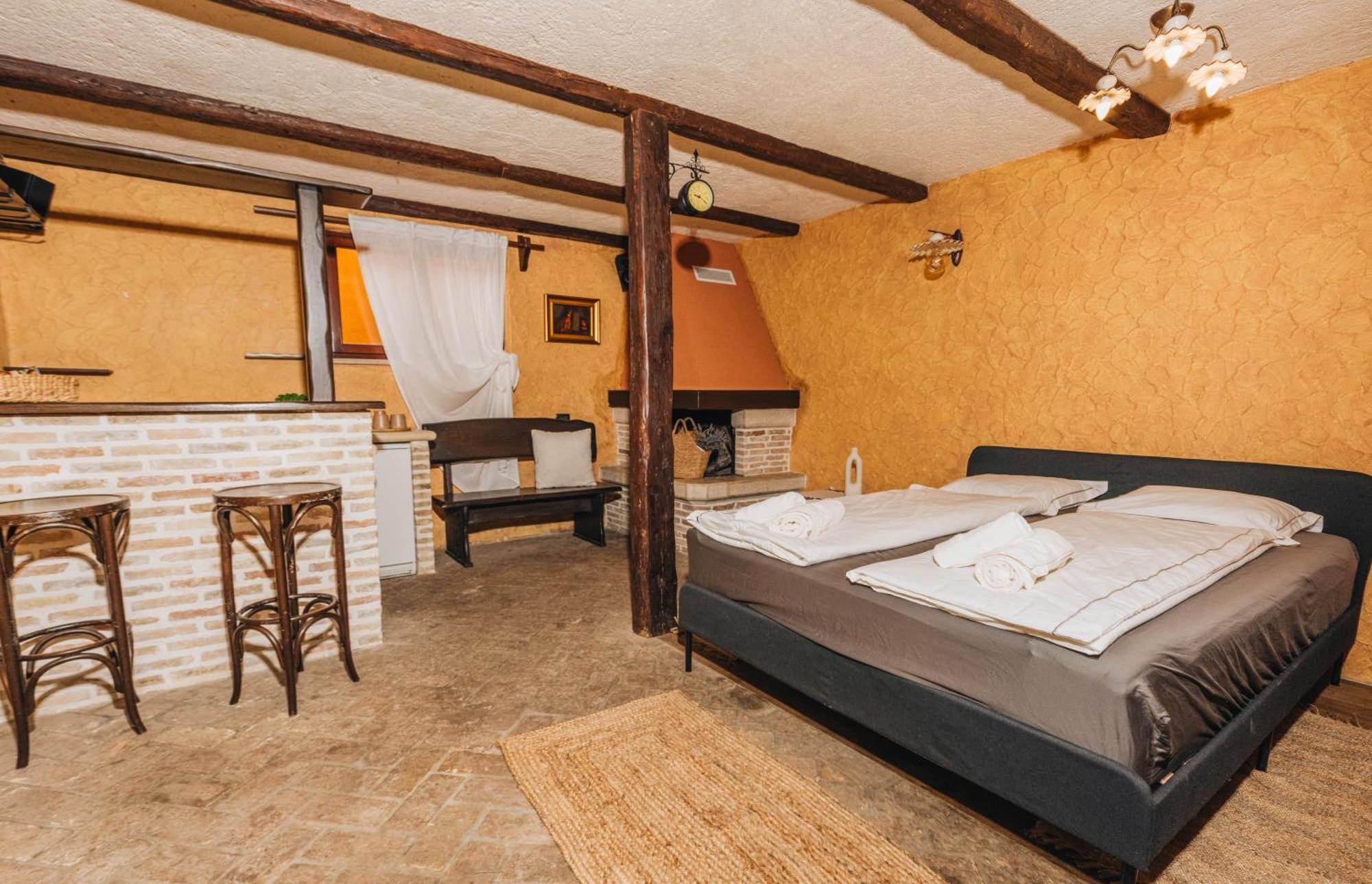 New!!! La Magrina - Bed&Breakfast Vrsar Exteriör bild